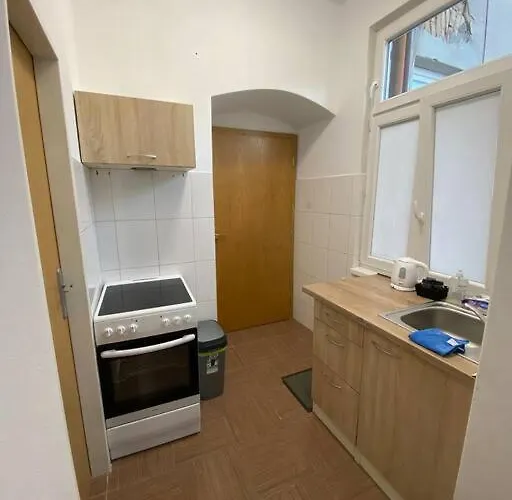 Cozy 1 Bedroom In The Center Of *